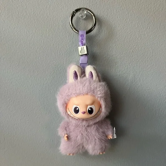 POPMART Labubu Pin for Love Series - Letter M - Picture 6 of 6